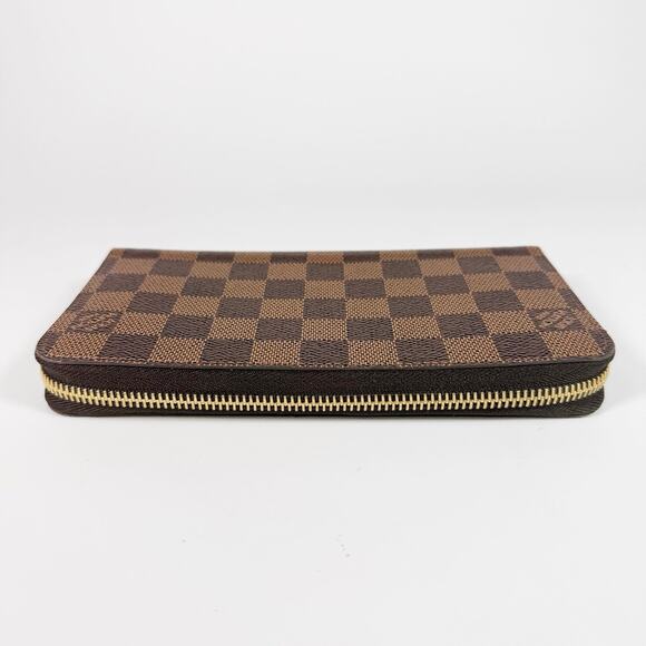 Louis Vuitton Damier Ebene Zippy Wallet - Picture 8 of 10